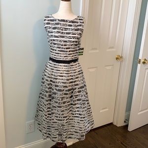 New Taylor black & cream sleeveless dress, Sz 8.